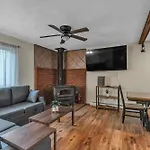 Pocono Lake Getaway - Serene 3Br Home Home
