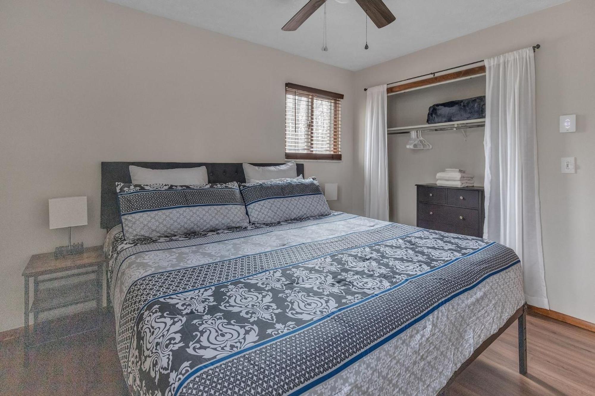 Pocono Getaway - Serene 3br Home